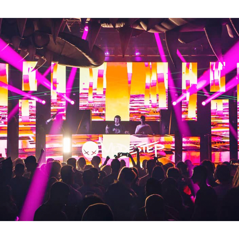 빛과 그림자 상호작용 고중량 하중 지지력 레세드 DJ  - Outdoor Lighting Rental 리뷰 및 가격